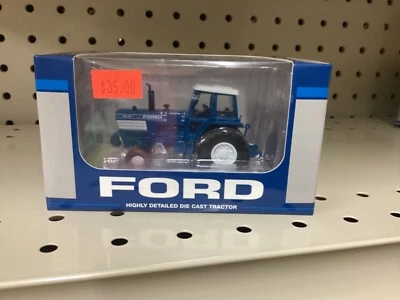1:64 Ford TW-35 2WD with duals, Toy Tractor Time, SpecCast, Stock # CUST 1946 - Image 1 of 3
