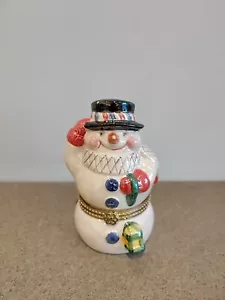 MR. CHRISTMAS PORCELAIN MUSICAL SNOWMAN ANIMATED SKATING RINK 4.5* Ornament - Picture 1 of 10
