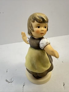Goebel Hummel “Spring Waltz" 3.5” With Original Box And Certificate - Picture 1 of 12