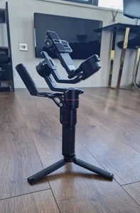 Manfrotto MVG220 Stabilized Handheld Gimbal Professional 3-Axis USED BLACK - Picture 1 of 9