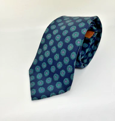 Corbata para hombre Oleg Cassini 100 % seda italiana hecha en EE. UU. azul marino 55" x 3,5" Foto 1 de 4