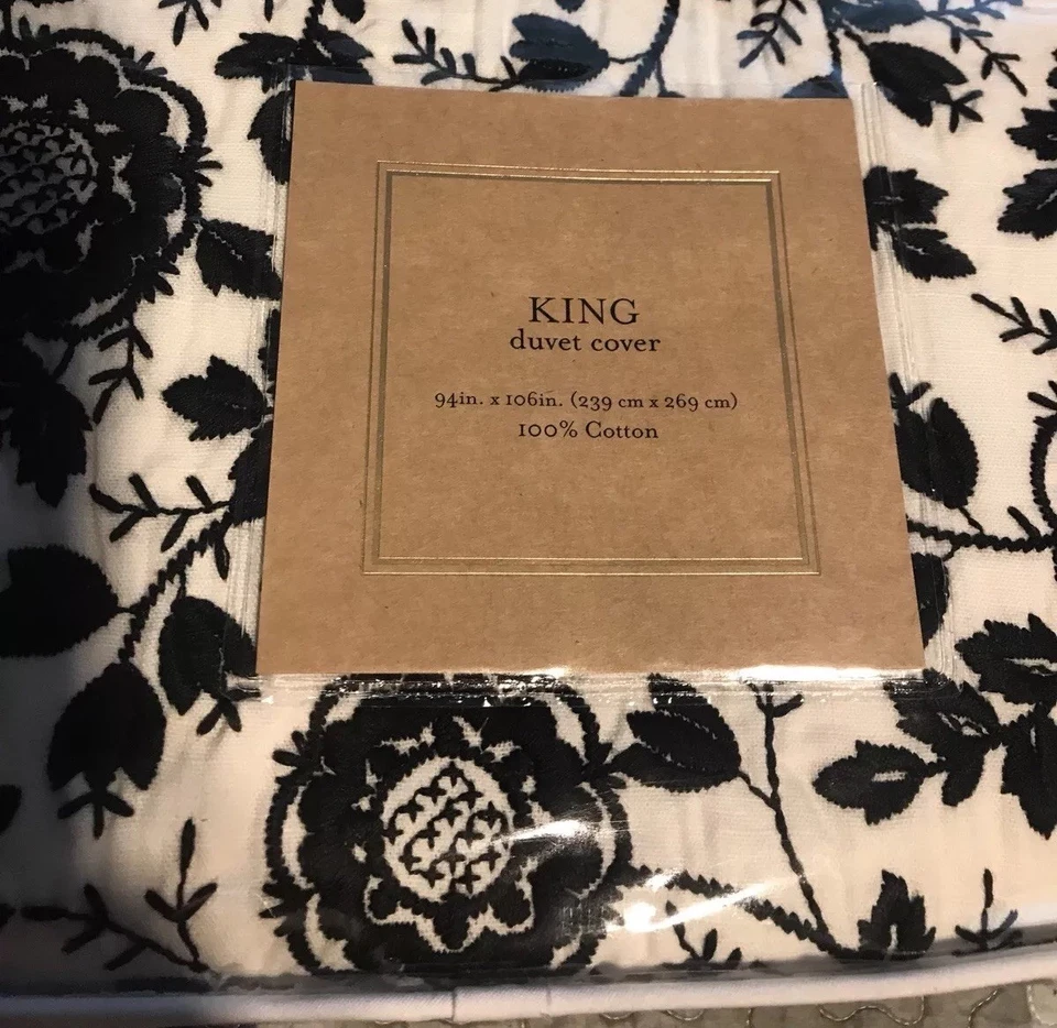 Capa de edredom king floral preto e branco cupcake e cashemere e duas fronhas padrão - Imagem 1 de 4