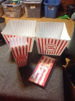 25 Popcorn Bags, Set 3 Small Plastic Containers and 2 Large Popcorn Containers - Image 1 of 4