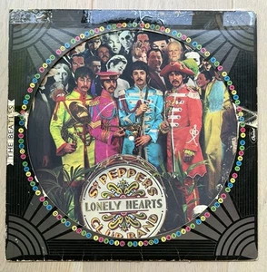 THE BEATLES LP ' SGT PEPPER'S LONELY HEARTS CLUB BAND ' PICTURE DISC Capitol - Picture 1 of 2