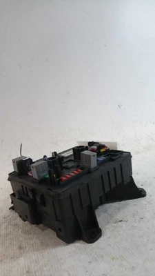 Fuse Box Engine Fits 17 EXPRESS 2500 VAN 527114 - Image 1 of 4