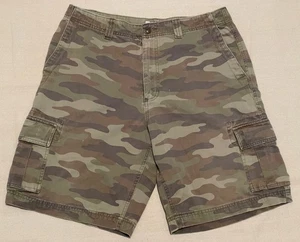 Vintage Y2K Old Navy Camo Cargo Shorts Casual Outdoor Grunge Everyday Sz 33(35) - Picture 1 of 20