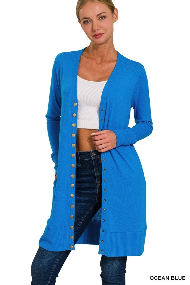 Cárdigan suéter de manga larga frontal con botones a presión hasta el muslo bolsillos laterales Zenana Foto 1 de 1