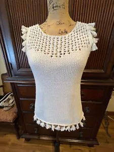 Anthropologie White Sleeveless Crochet Sweater Knit Top with Fringe Size XS - Picture 1 of 6
