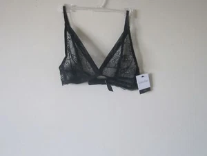 Calvin Klein SereneTriangle Wire-Free Bra F3713 Black S MSRP $40.00 NWT - Picture 1 of 8