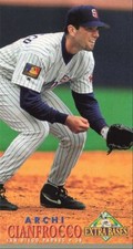 1994 Fleer Extra Bases Archi Cianfrocco San Diego Padres #371