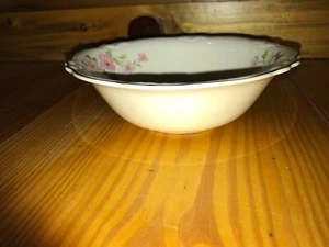 Homer Laughlin Virginia Rose Serving Bowl 7 1/2" F41 N8 USA - Picture 1 of 3