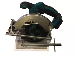 Makita XSS02Z 18V LXT 18 Volt Li-Ion 6 1/2" Cordless Battery Circular Saw Tool - Picture 1 of 1