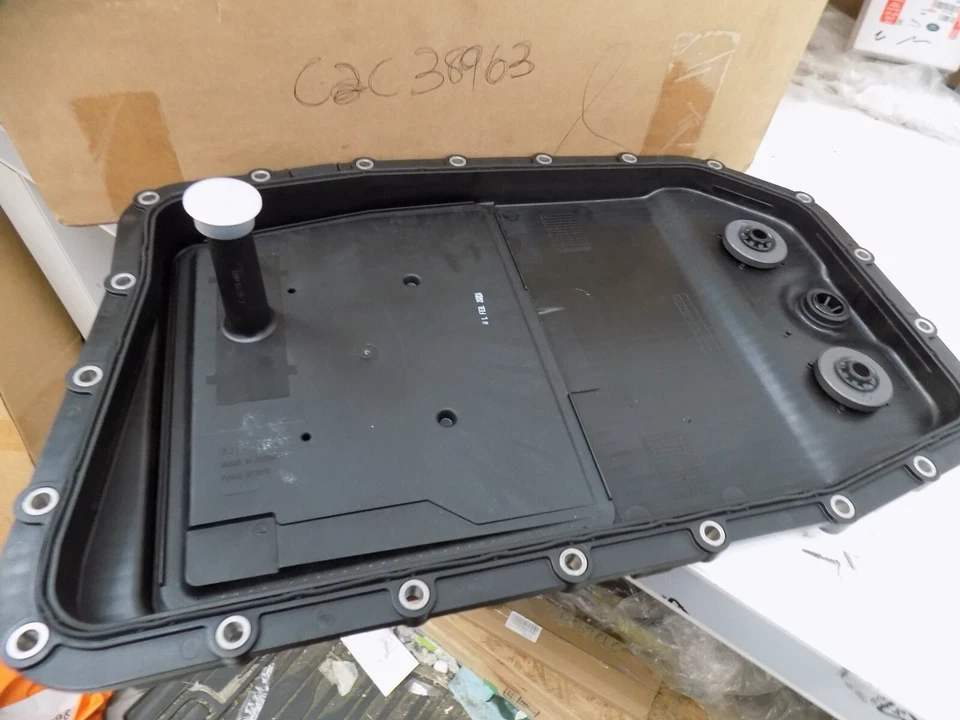 Filtro y cárter automático de caja de cambios genuino Jaguar XF XJ XK C2C38963 Foto 1 de 1