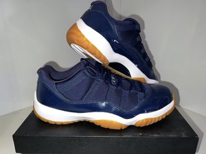 Buy Air Jordan 11 Sneakers - StockX