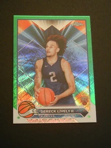 2023-24 Topps Chrome Green Logo Refractors #92 Dereck Lively II Mavericks ROOKIE - Bild 1 von 3