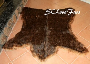 Alfombra de piel sintética rusa roja grizzly peluda 5' x 6' - Imagen 1 de 2