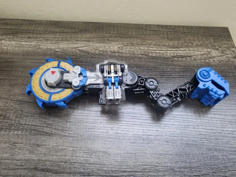 Hasbro Transformers Cybertron Leader Class: Metroplex With Drill Bit And Mini Cover