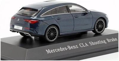 Mercedes CLA Shooting Brake (X118) 2019 jeansblau 1:43 - Händlermodell - sehr gut - Bild 1 von 2