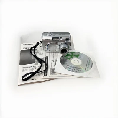 Fujifilm FinePix A Series A210 3.2MP Digital Camera - Silver Tested Works EUC - Image 1 of 4