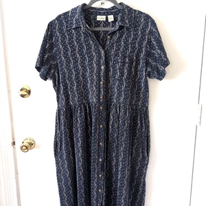 VTG LL Bean Maxi Button Up Dress Large Petite 100% Cotton Navy Floral Cottage - Bild 1 von 22