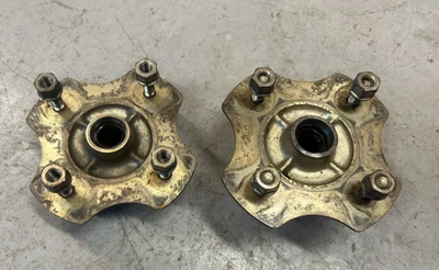 OEM 1987 HONDA FOURTRAX 250 TRX250 REAR BACK WHEEL AXLE HUBS LEFT RIGHT 86-87 - Image 1 of 4