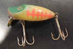 Vintage Heddon River Runt Fishing Lure Unbranded Green Red Yellow - Picture 1 of 7