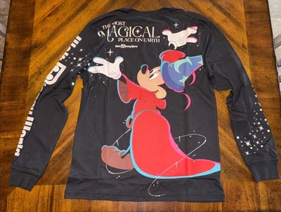 Camisa Mickey 2025 Walt Disney World Fantasía Hechicero Manga Larga Negra Mediana Foto 1 de 4