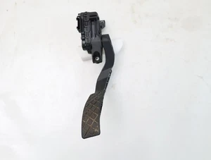 Gaspedal Audi A4 Avant B7 8E1723523J HELLA 2.0 103 KW 140 PS Diesel 02-2007 - Picture 1 of 4