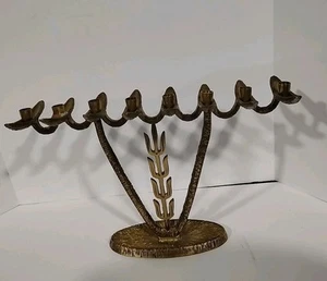 VINTAGE HANUKKAH MENORAH BRASS EIGHT CANDLE HOLDER MADE IN ISRAEL - Picture 1 of 13