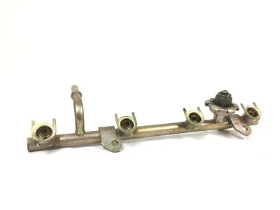 Yamaha 2005-2017 FZ6 FZ6R OEM Cuerpo del acelerador Inyector de combustible Entrega Tubería Riel Foto 1 de 3