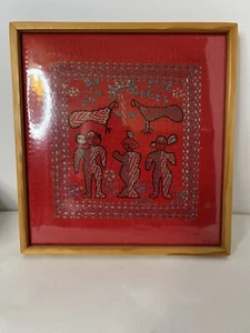 Hecho a mano vintage decoración del hogar tapiz Aarong Bangladesh con marco etiqueta original - Imagen 1 de 9