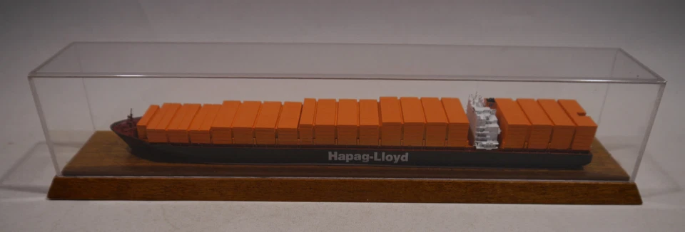 CM-Miniaturen Schiffsmodell -  7500 TEUContainer Vessel "Hapag-Loyd   in Vitrine - Bild 1 von 4