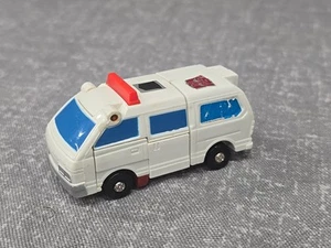 First Aid 1983 G1 Transformers Hasbro Vintage Action Figure - Picture 1 of 4