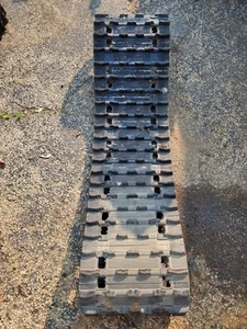 Snowmobile Track 15x121 .75 2.52 Pitch Arctic Cat Skidoo Polaris Yamaha Camso - Picture 1 of 11