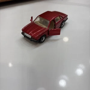Vintage 1984 Matchbox Jaguar XJ6 Rare Original Car Opening Doors Red 1:64 Macau - Picture 1 of 5