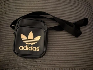 Adidas Black Cross Body Bag Gold Logo 8.5" (T2) - Picture 1 of 8