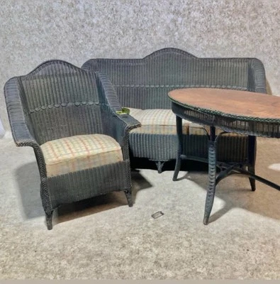 antique wicker furniture set - Image 1 of 4