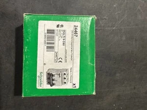 SCHNEIDER 24467 MG24467 13A 3P 480Y/277V C60 MULTI9 DISYUNTOR CURVA C  - Imagen 1 de 1