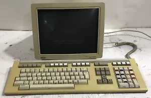 Digital VT320-C2 Terminal + LK201AA Tastatur - Bild 1 von 9