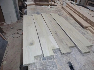 4 alféizares de ventana de madera interiores populares sin terminar  Foto 1 de 2