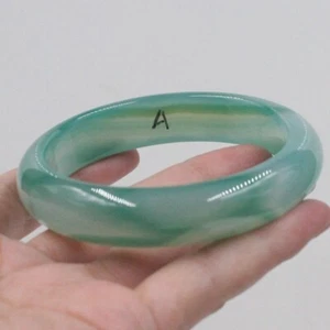 inimaginable hermoso PULSERA BRAZALETE JADE NATURAL VERDE TALLA 64 mm + CAJA A - Imagen 1 de 3