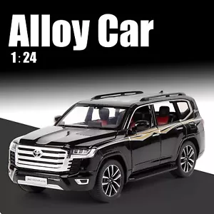 Modellino auto in lega 1:24 Toyota Land Cruiser LC300 ZX pressofuso fuoristrada giocattoli 01 - Foto 1 di 17