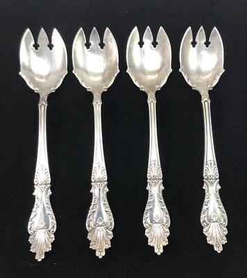 4 Vintage Rogers & Hamilton Raphael Pattern Silverplate Ice Cream Spoons - Image 1 of 4