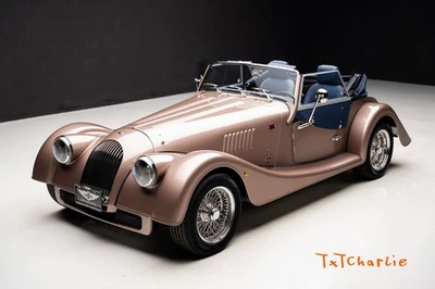 Morgan Plus Four Roadster 2025 Foto 1 de 4