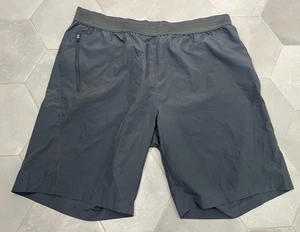 Pantaloncini sportivi uomo XL Crivit grigi nuovi con etichette cerniere YKK - Foto 1 di 5