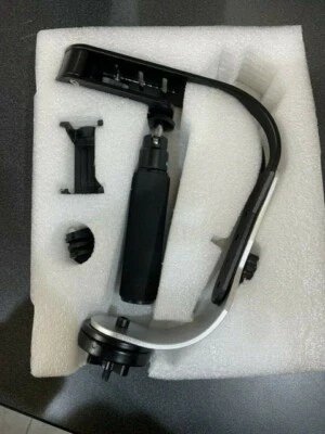 ROXANT VIDEO CAMERA STABILIZER - Image 1 of 4