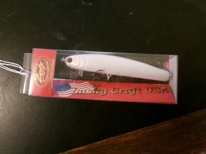 Lucky Craft Wander 95s Sinking Jerkbait Pearl White - Picture 1 of 2