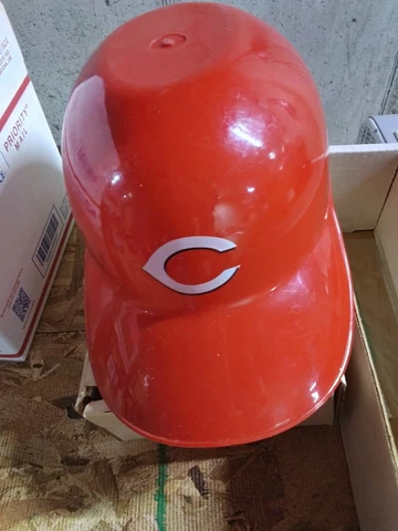 Vintage Cincinnati Reds Batting Helmet Hat Cap Plastic Batting Helmet Cover