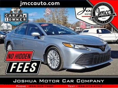 2018 Toyota Camry XLE - Изображение 1 из 4