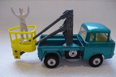 Corgi Toys 478 Jeep FC 150 mit Hebebühne und Mechaniker ca. 1:43 - Bild 1 von 4